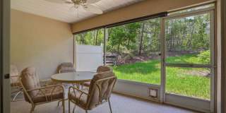 Stunning Short Term Rental! Gallery 13