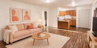 2 Bedroom Apartment at Whitewater Commons in St Charles Gallery 1