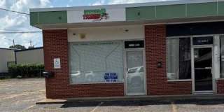 1113-2 S Foster St. Gallery 1