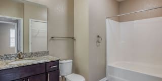 Belle Haven Apartment Homes Gallery 17
