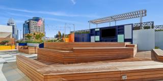 Sky Central Apartments Gallery 76