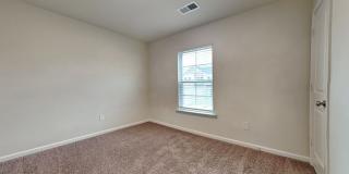 1642 Commendable Court Gallery 11