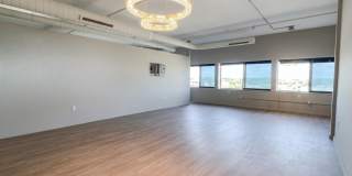 125 S. Kalamazoo Mall Gallery 5