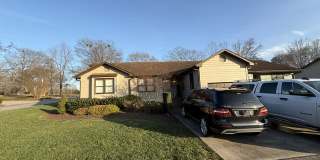 101 Sunningdale Court - A Gallery 1