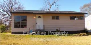 756 30th Street Sw Gallery 1