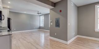 1214 N Eutaw Gallery 3