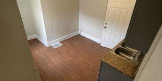 117 E Palmer Street Gallery 5