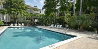 6884 N Kendall Dr Gallery 63