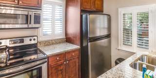 109 E Park Ave Gallery 7