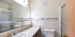 Oakland Pointe Gallery 39