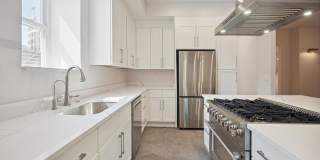 1329 CONNECTICUT Avenue NW Gallery 13