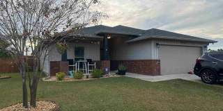 2413 Spur Ln Gallery 1