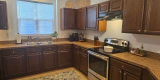 End Unit Townhome! Gallery 6