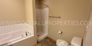 3-Bedroom End-Unit Townhome in West Des Moines | Waukee Schools Gallery 11