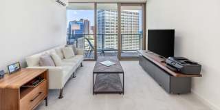 Sky Ala Moana #1701: Spacious Condo w/ Ocean Views Gallery 16