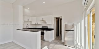 2204 Mckinley St 2204 Mckinley St Gallery 1