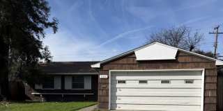 Home for Rent - 3 bedroom/2 bath Unit Gallery 1