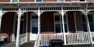 Spacious 3 bedroom uptown, Harrisburg Gallery 1