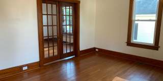 Charming Home with Large Backyard Near Radford University Gallery 7