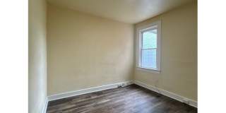 1500 East 29th Street Gallery 12