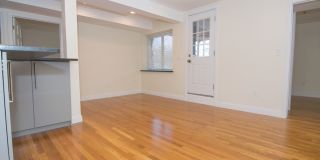 Nicely renovated 3 bed unit in Brookline Gallery 9