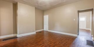 Available JULY 2026 - Spacious 3 Bedroom, 1.5 Bath w/ City Views! Gallery 13