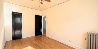 2100 W Ainslie St Gallery 5