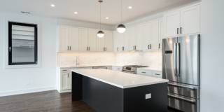 3137 West Lyndale Street Gallery 12