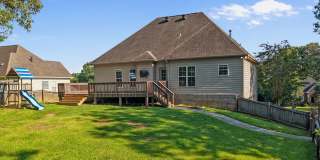 Trussville: 4/3 on acre lot, private lot Trussville: 4/3 on acre lot, private lot Gallery 4