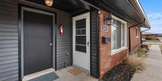 3931 Devon Road Gallery 2