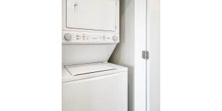 Artisan on 39th Gallery 86