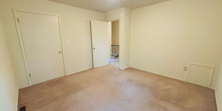 2 Bedroom, 1.5 Bath Townhouse Gallery 16