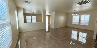 11225 Sandrone Avenue Gallery 2
