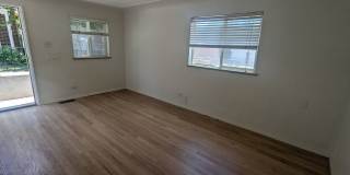 SUPER CUTE 1 BDRM IN DUPLEX HOME IN SLOAN'S LAKE AREA! GARAGE AND FENCED YARD! Gallery 18
