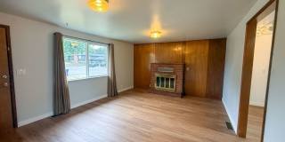 2bd/1.75ba Lynnwood Home Gallery 4