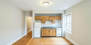 2116 WALNUT Street Gallery 3