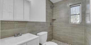 6940 NW 6th Ct Gallery 34