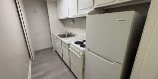 Clean & Comfortable 1-Bedroom Home Near Kent Conveniences Clean & Comfortable 1-Bedroom Home Near Kent Conveniences Gallery 3