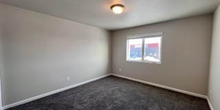 Townhome 2 Blocks from Legacy High School! Townhome 2 Blocks from Legacy High School! Gallery 10