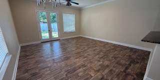 ORLANDO: 3 Bed/2.5 bath, 2 Story Townhome in Golden Heights! Gallery 3