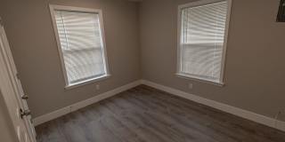 Cute 2 bedroom Duplex Gallery 30