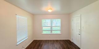 Just updated 3/2 home on a quiet street in desirable north Austin! Gallery 8