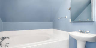 137 23rd Ave E, Seattle, WA 98112 — 3 Bed | 2.5 Bath Gallery 16