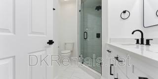 220 Renaissance Pkwy NE Gallery 27