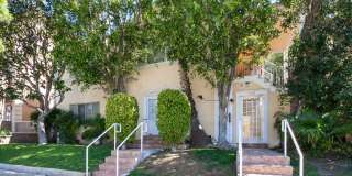212 S LASKY Dr Gallery 1