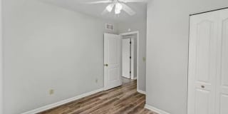 Beautifully remodeled 6 BR, 1.5 Bath brick home on level double-lot in Wilkinsburg! Gallery 25