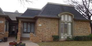 4901 94th Street Gallery 1