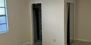 5003 Garden Avenue Gallery 5