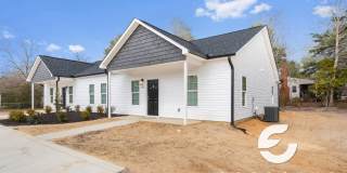 New Construction 3 Br 2 Bath Deluxe Gallery 1