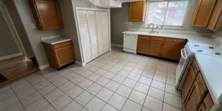Gorgeous 2 Bedroom home close to Sloan's Lake and Downtown! Gorgeous 2 Bedroom home close to Sloan's Lake and Downtown! Gallery 5